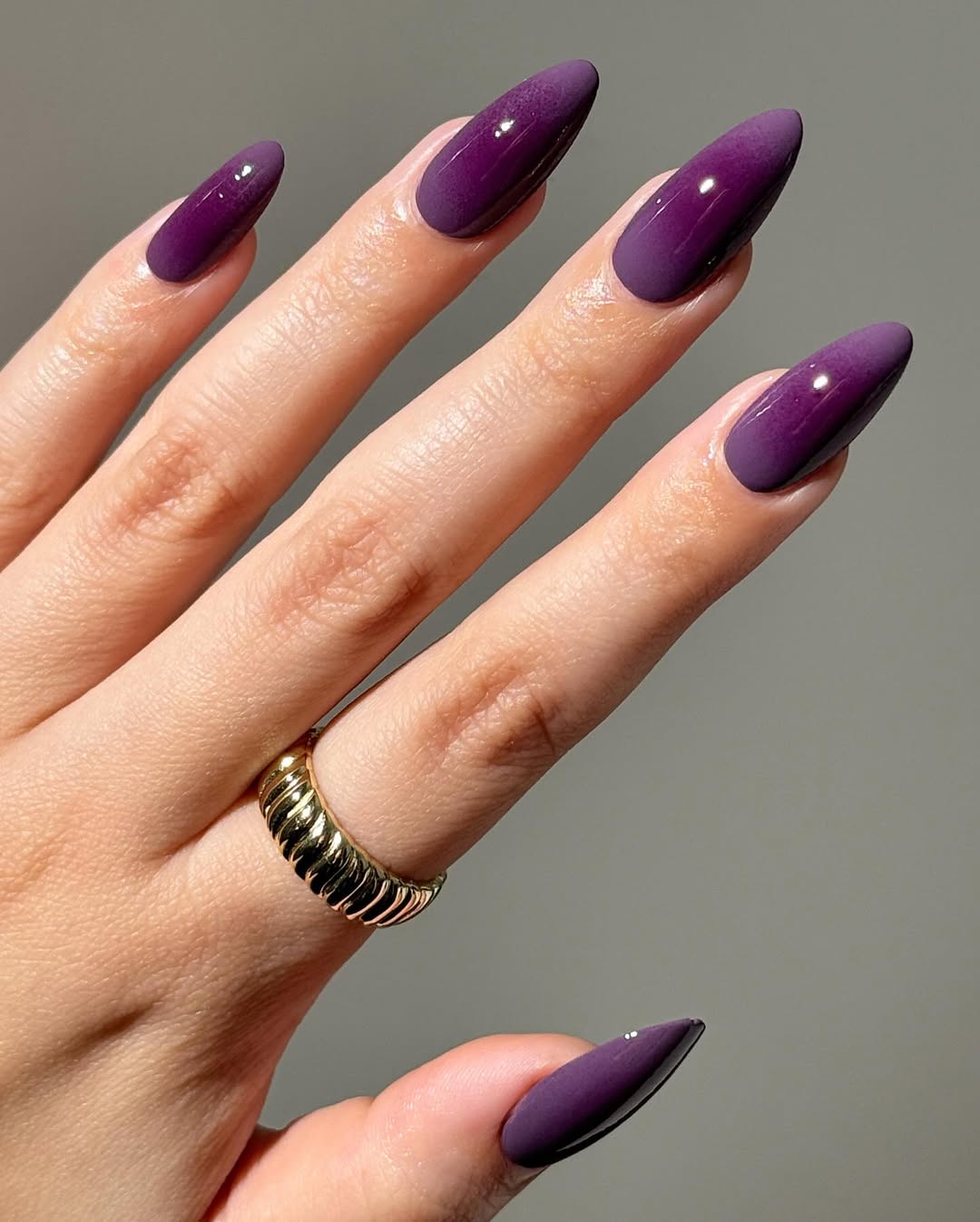 purple witchy nails, red and purple nails, lilac and gold nails, spring, sparkly