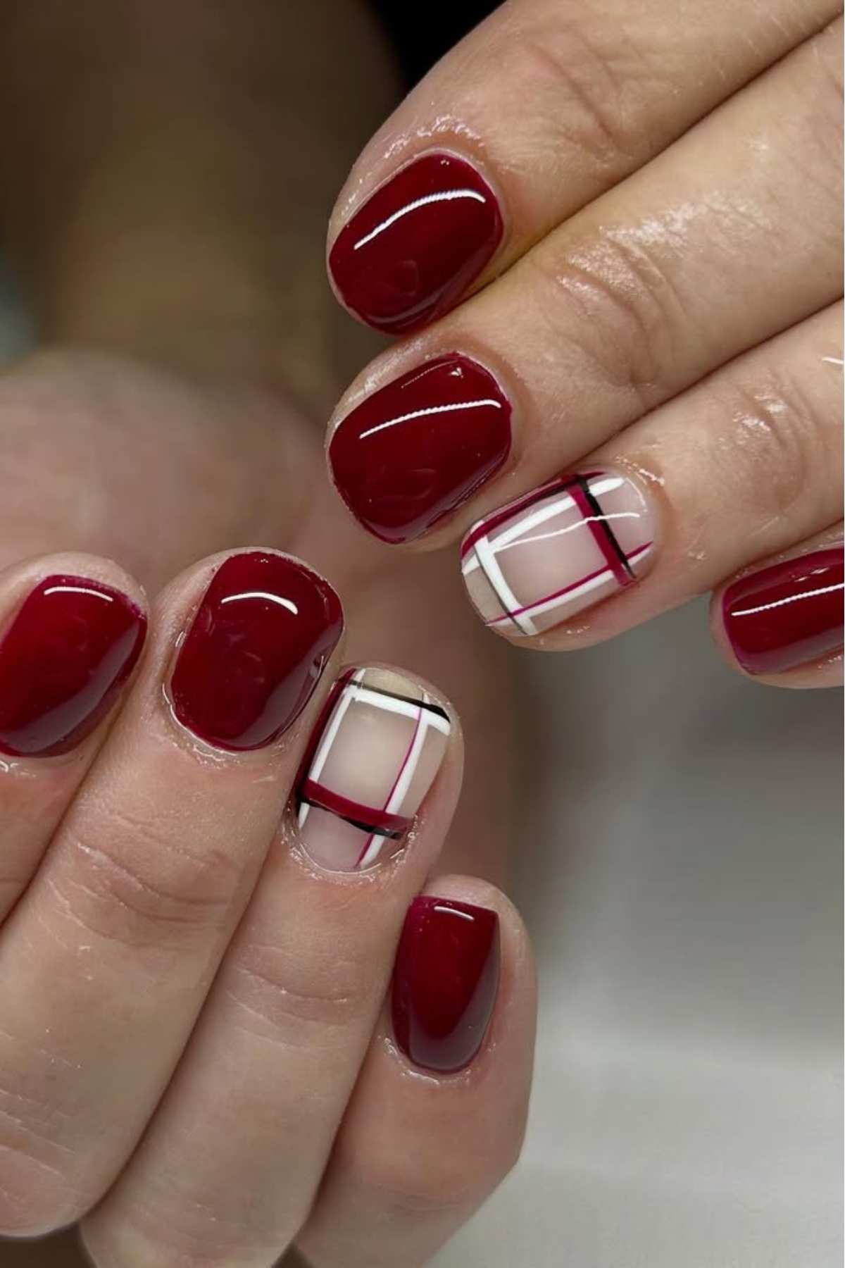 classy fall nails short, nails 2026 trends, november nails ideas short, for elegance
