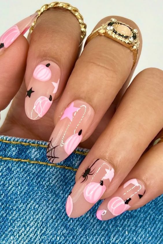 Simple spooky nails with halloween short nail designs