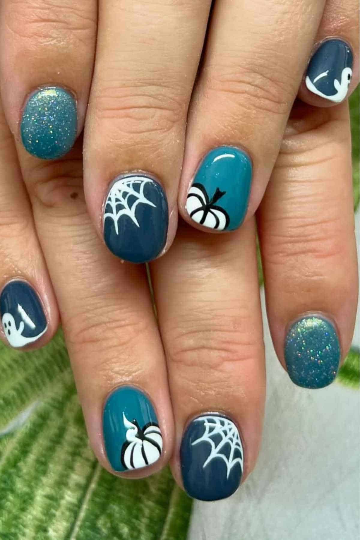 Summer nails with fall pumpkin nail designs