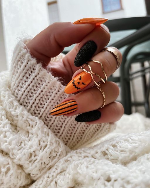 Halloween almond nails ideas with acrylic