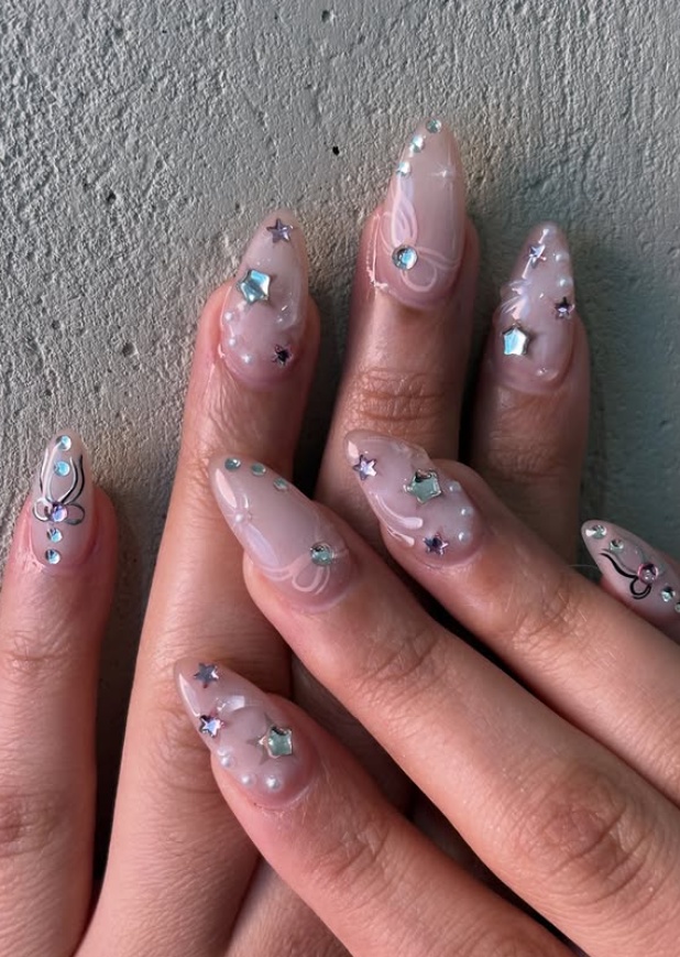 Nail designs for short nails featuring cute short nail designs, pink nails, fall inspired nails short, and acrylic french tip details.