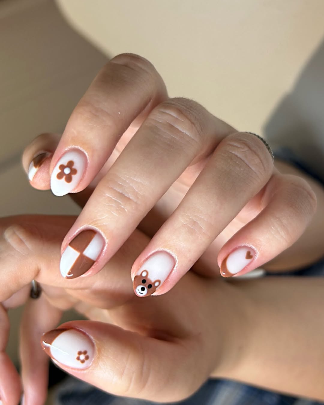simple fall nails inspiration look 1