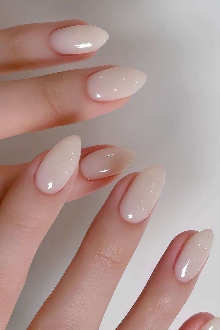 simple nails inspiration look 1