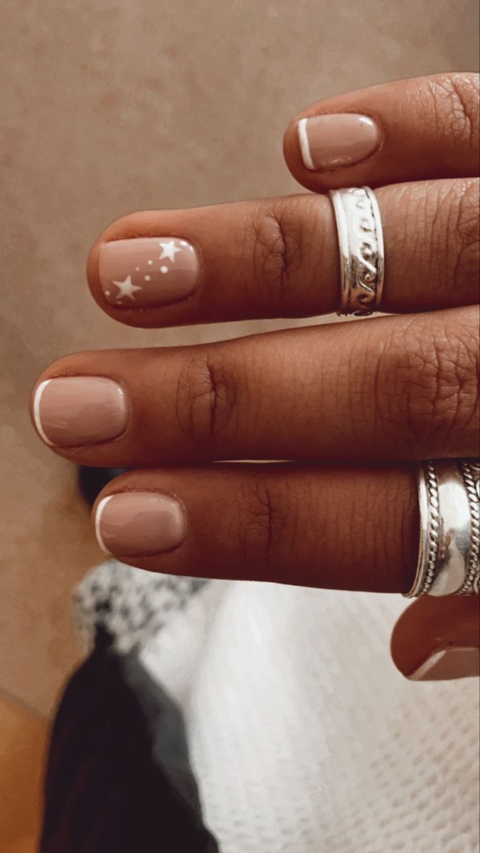 Simple western nails with brown tones, fall nails, spring nails inspiration, 4th of july in country style.