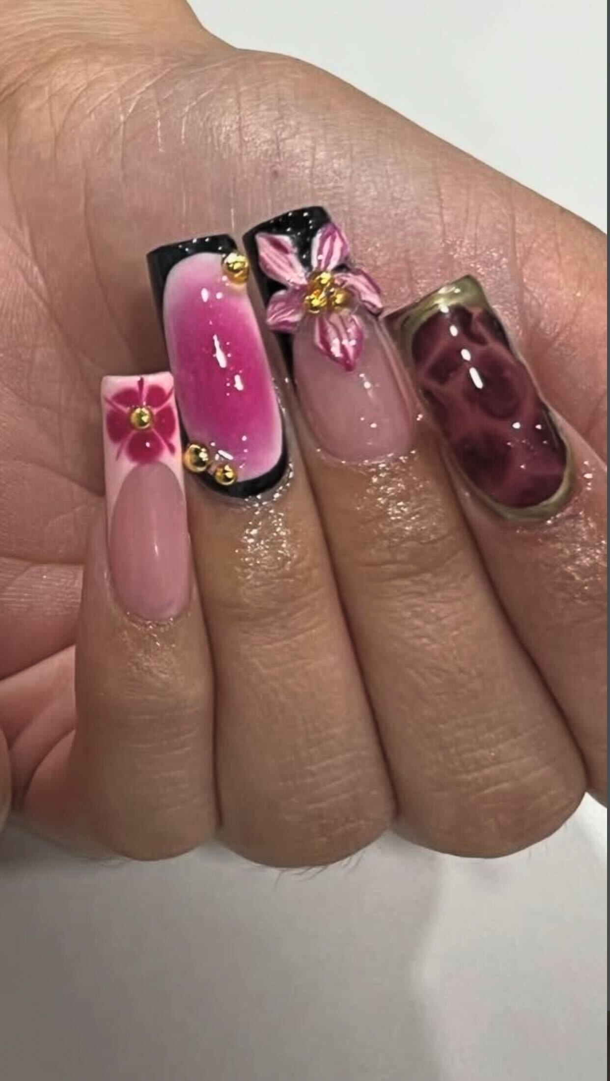 Christmas nails square with pink french tip nails square, nail inspo square, small french tip nails, soft, long french tip