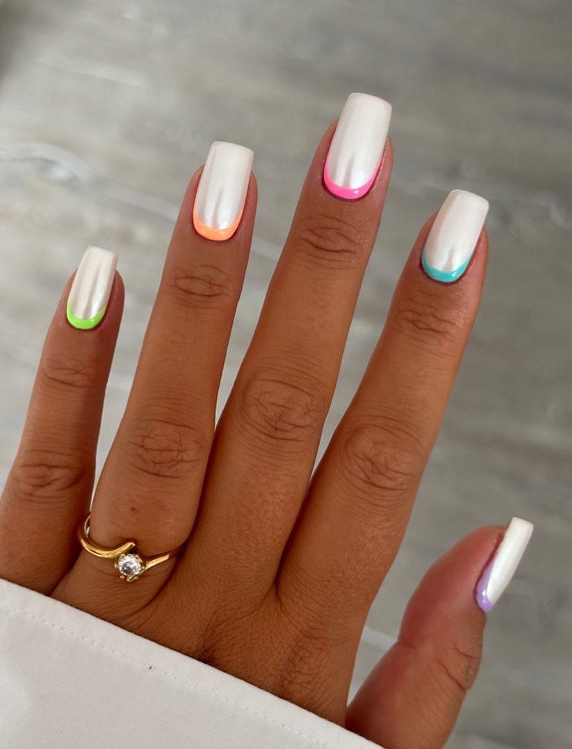 Milky white nails with design, blue and white floral nails, almond nails designs, French white tips, pearl, chrome French tip.