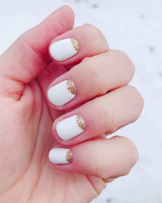 Red white and blue nails with milky white toe nails, square French tip, red nails ideas, milky chrome, snow.