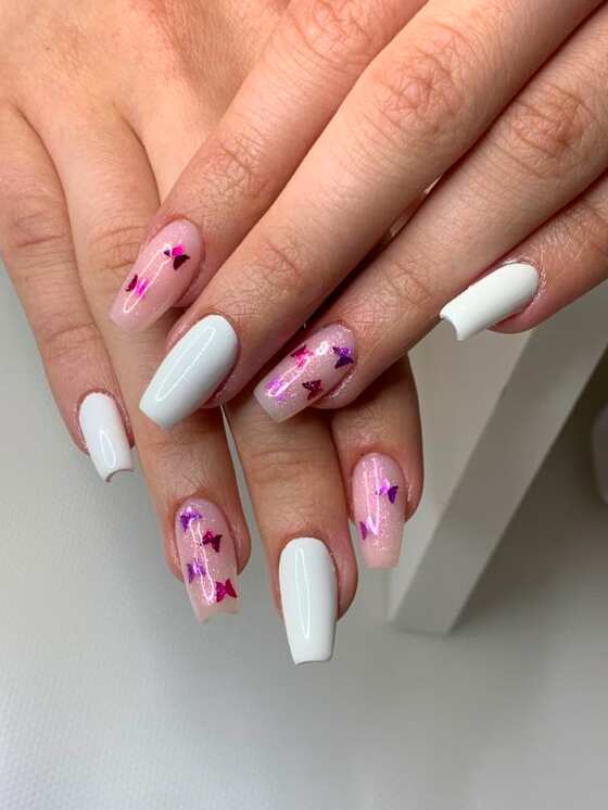 White square nails with prom nails, chrome nails ideas, milky almond.