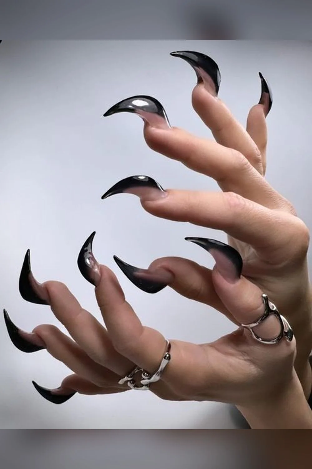 Dramatic black stiletto nails for Halloween