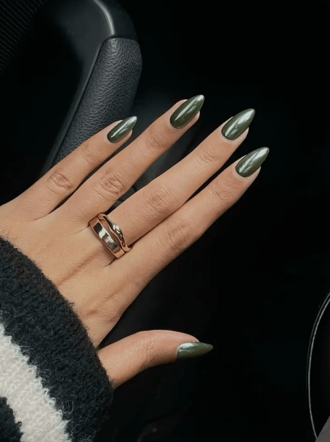 Olive green nails with stiletto shape