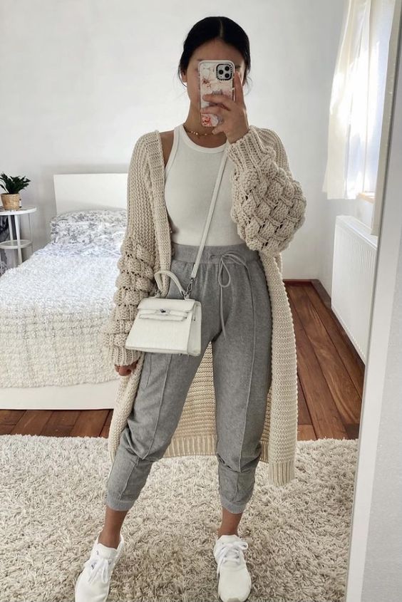 Long cardigan with joggers, cozy and relaxed