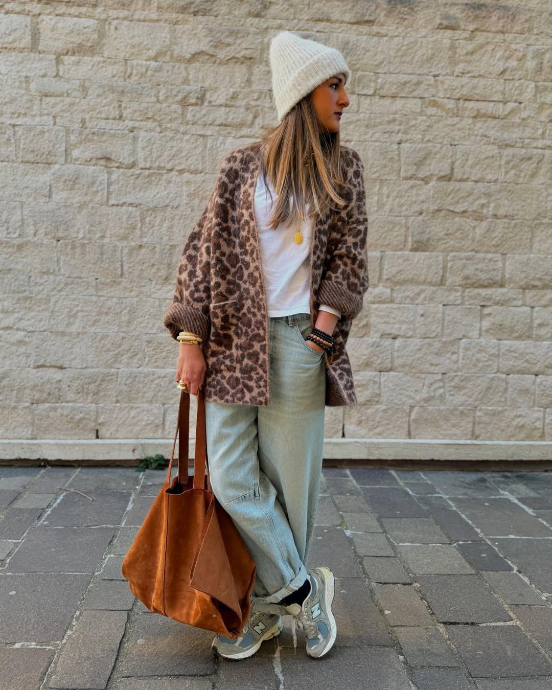 Leopard cardigan and jeans, casual fun