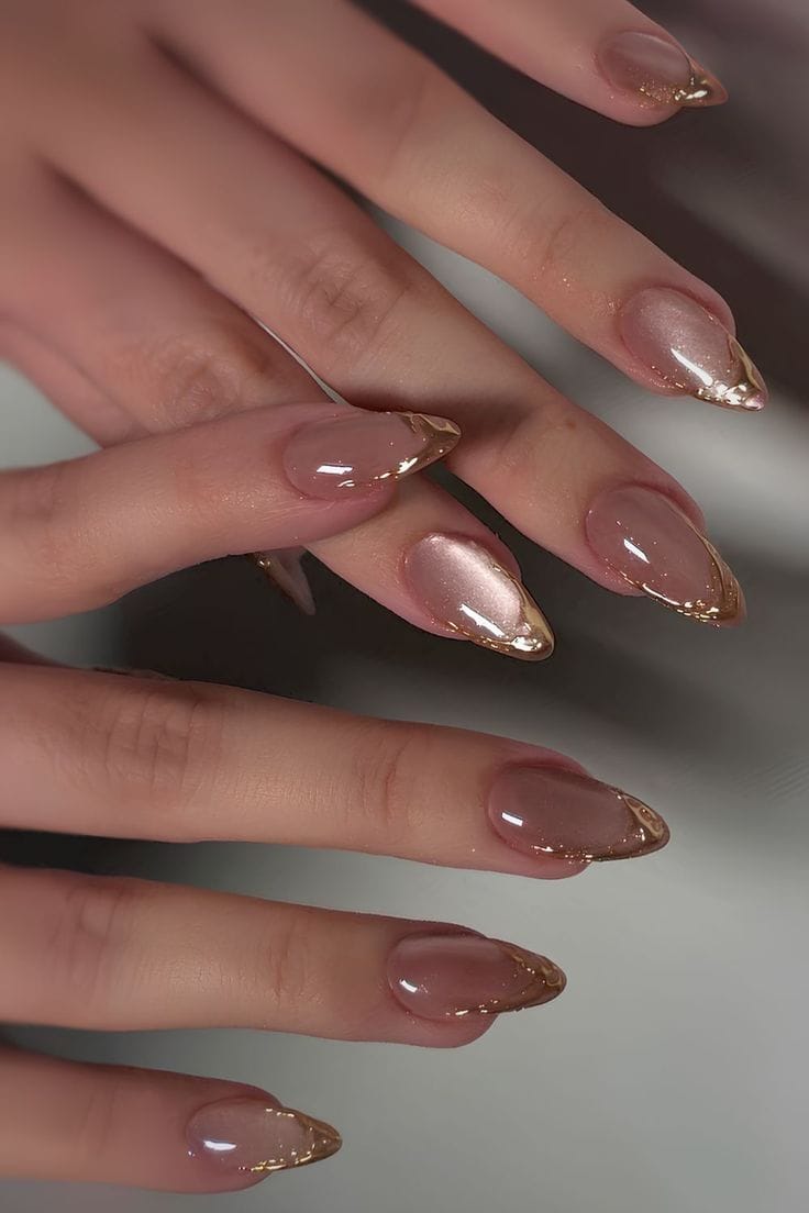 Golden French tips with pink base, Pinterest nail design