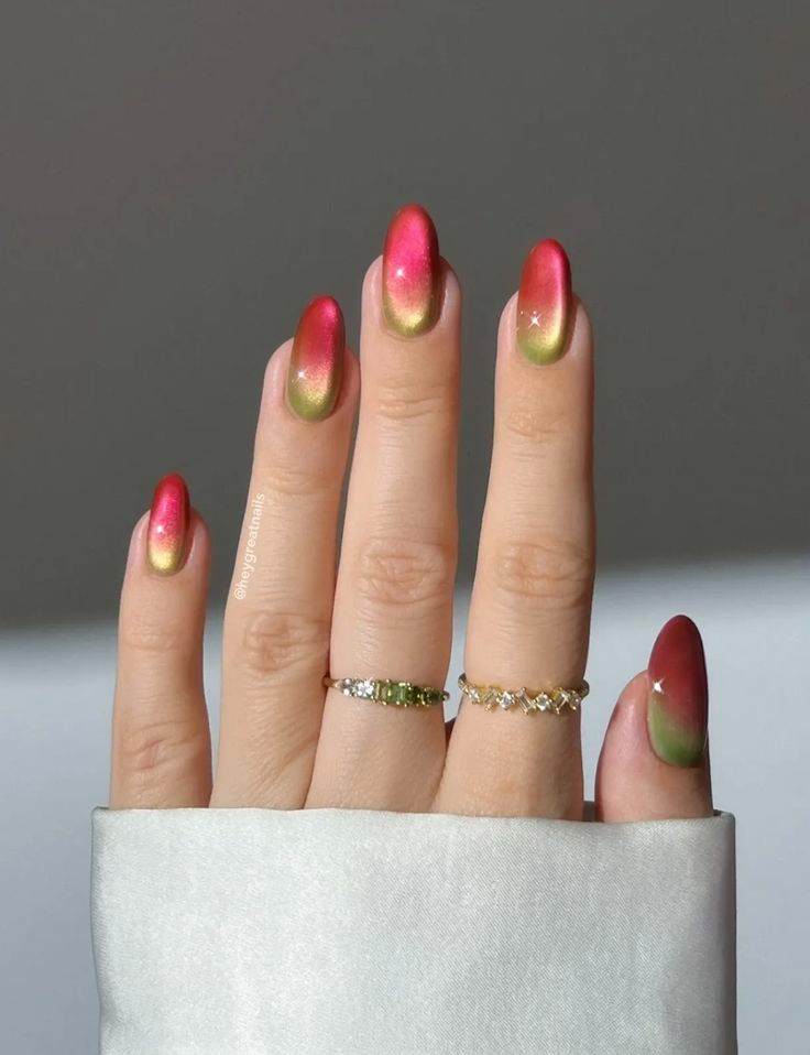 Pink to green gradient nails, Pinterest nail trend