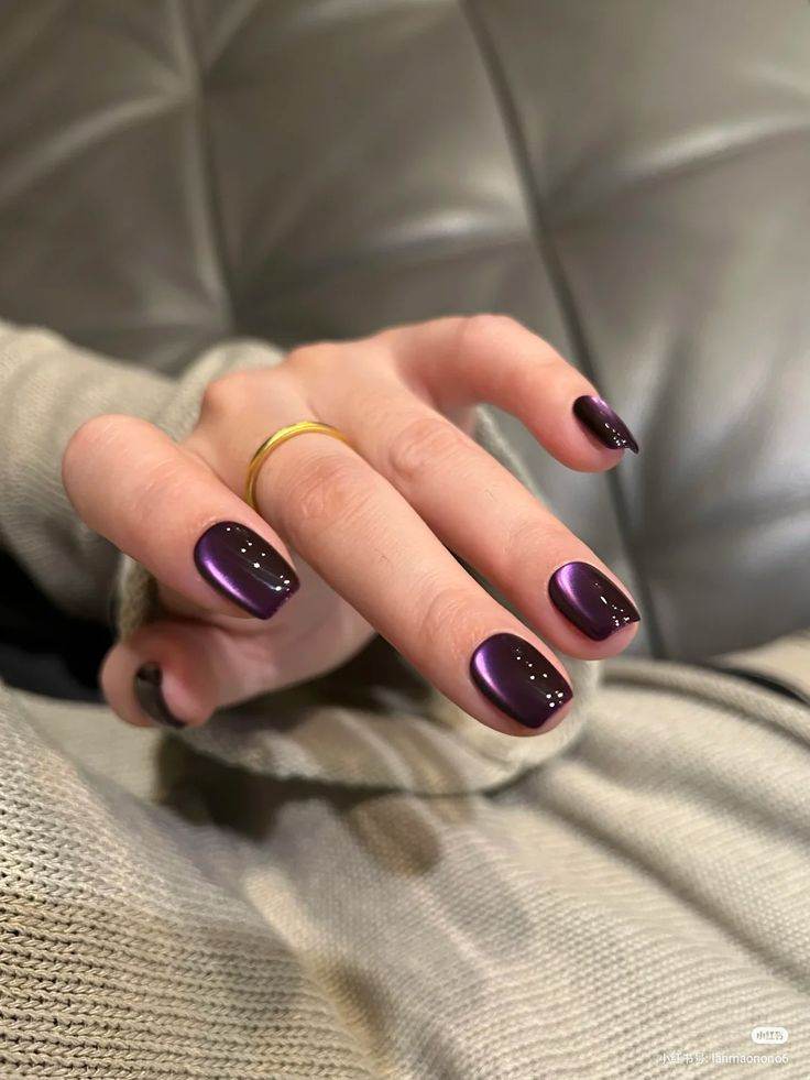 Rich plum cat-eye nails, Pinterest nail trend