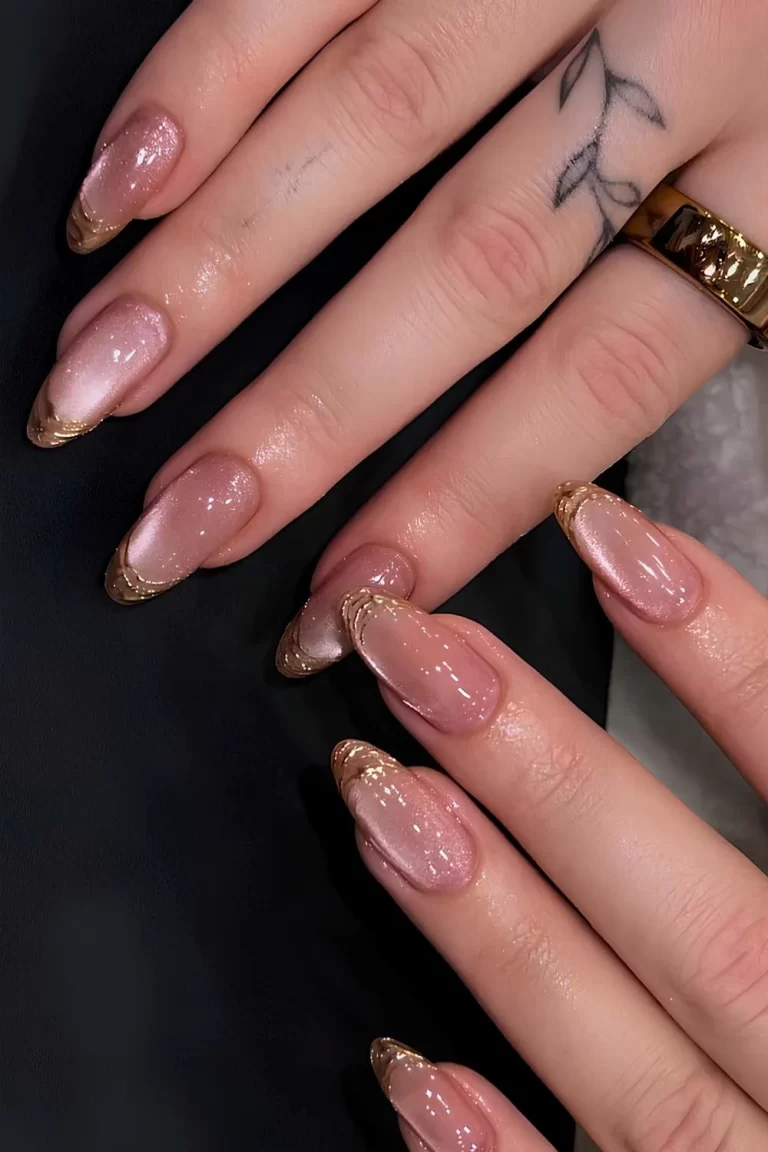 Rose gold French nails with shimmer, Pinterest nail trend