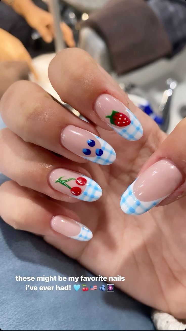 Cherry Nails inspiration look 1