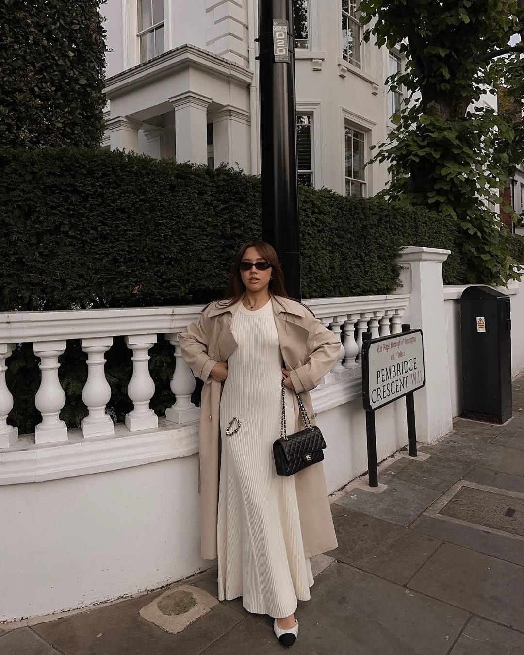 White ribbed maxi dress with trench coat