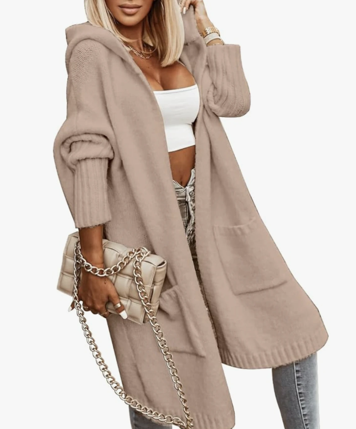 Hooded cardigan with casual jeans
