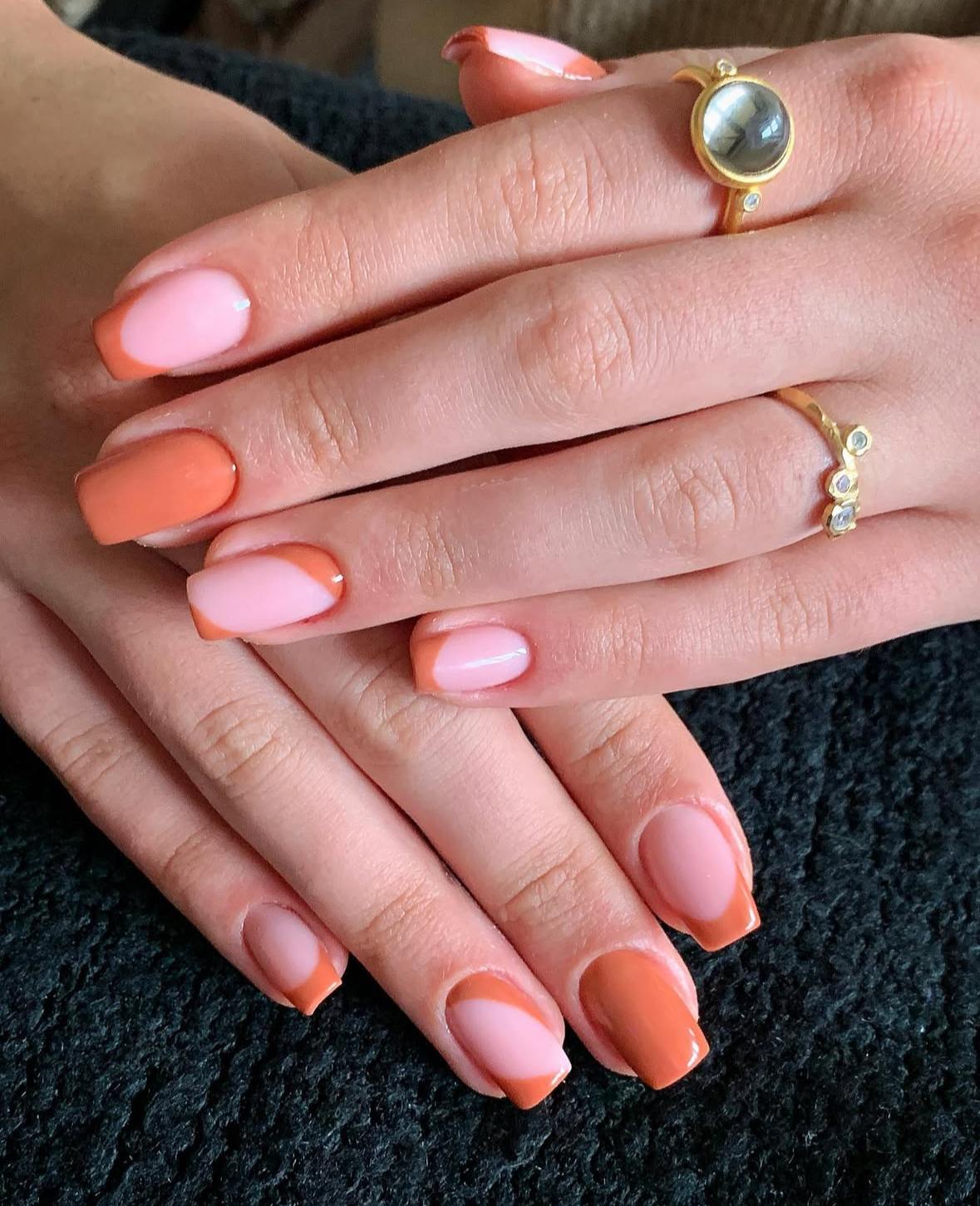 Terracotta French tips, sophisticated autumn manicure