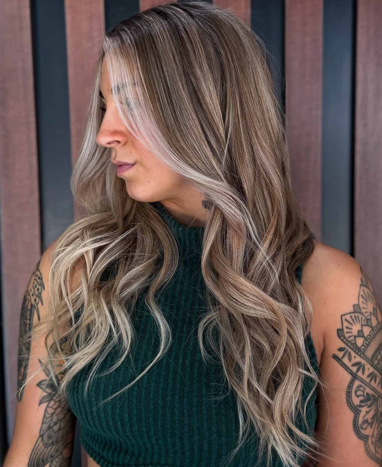 Beige balayage with natural waves