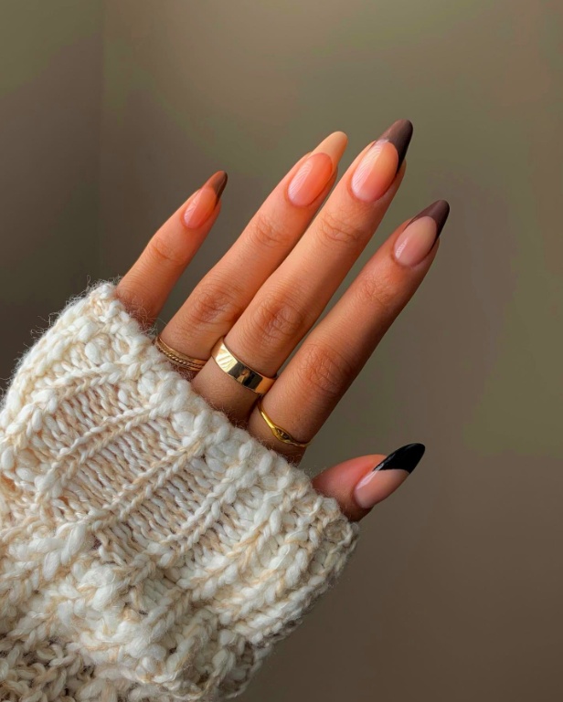 Almond-shaped gradient neutral nails, elegant fall design