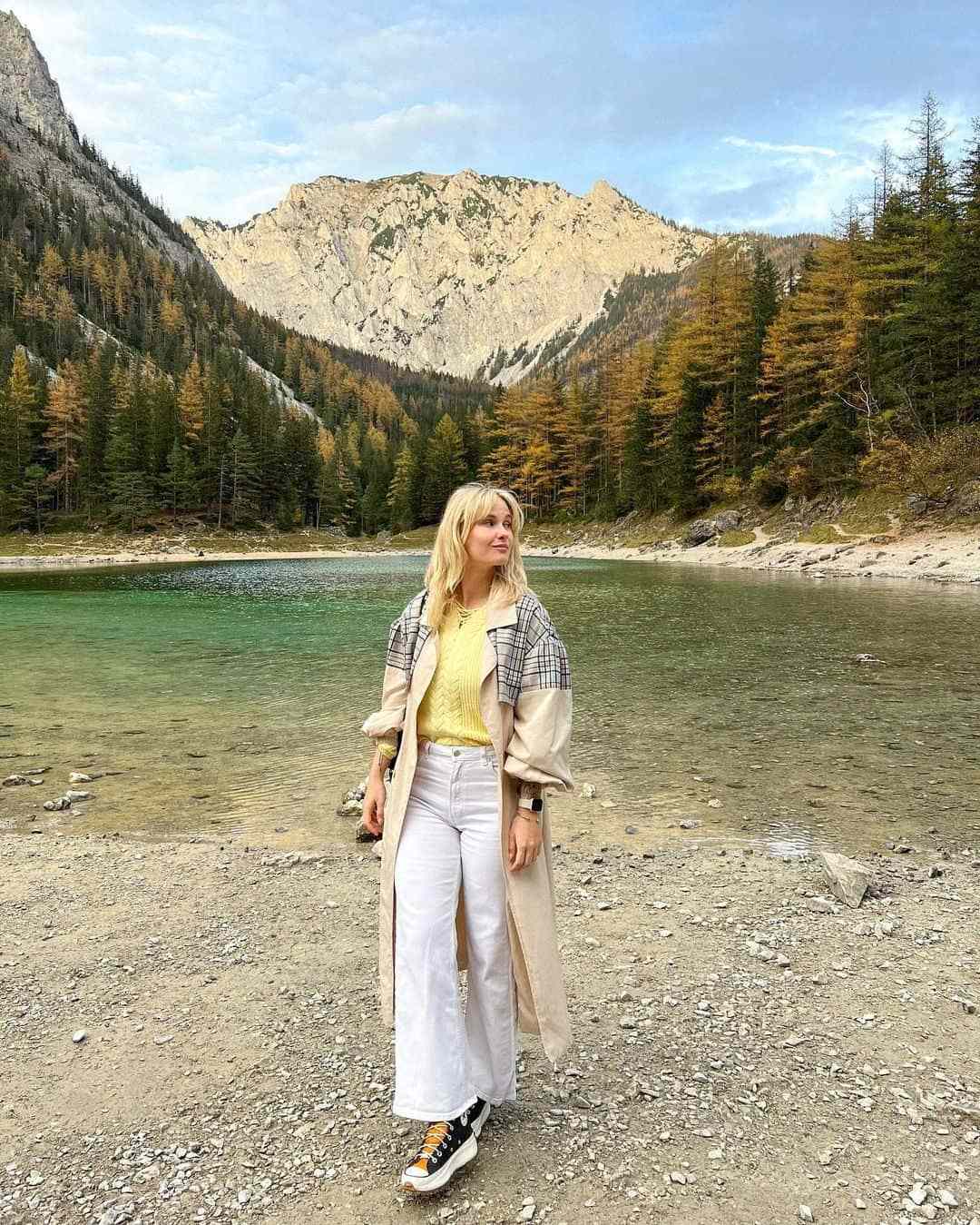 Layered neutrals with hiking boots