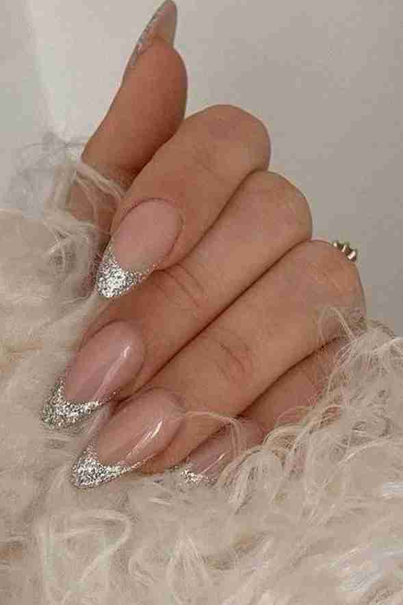 Glittering French tips with almond shape