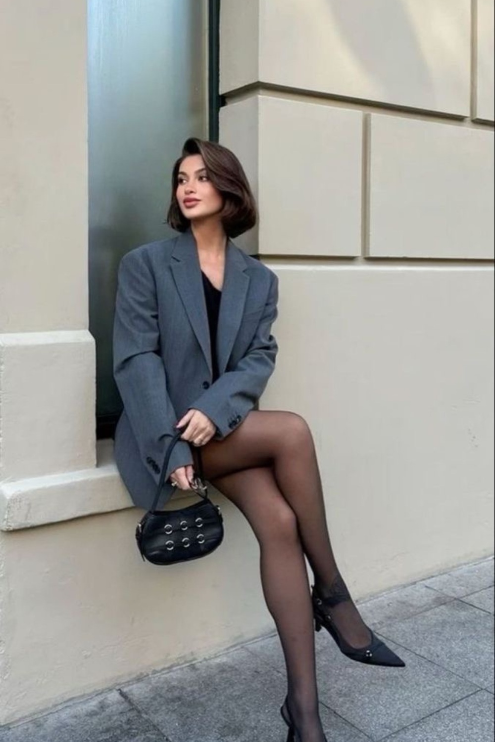 Chic bob with subtle volume for office wear