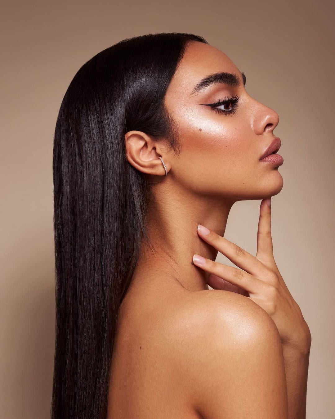 Sleek straight medium hair style