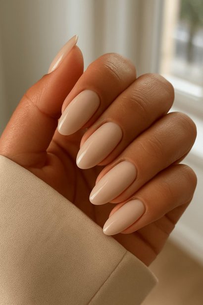 Milky Nails inspiration look 1