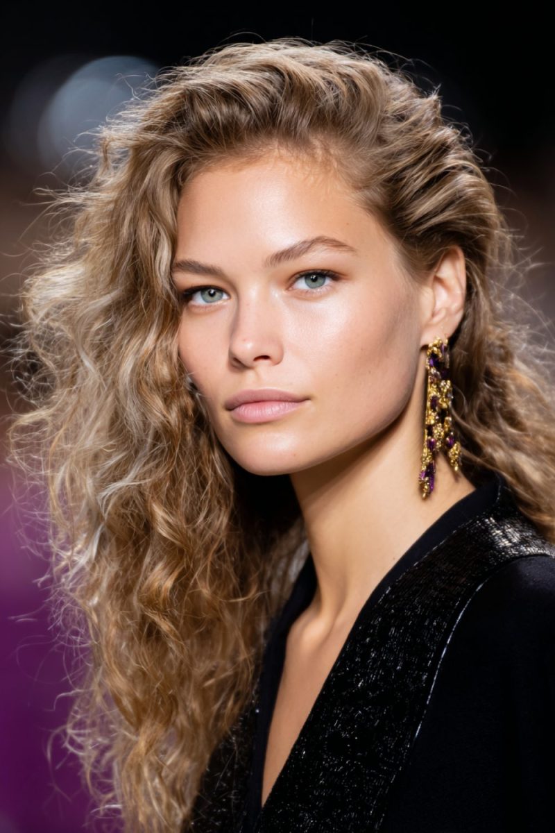 Voluminous curls with subtle highlights