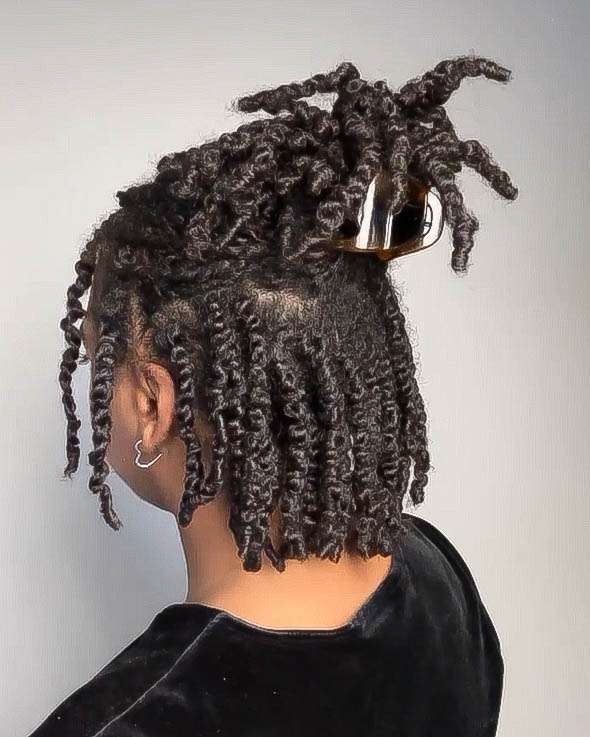 Twist out with claw clip
