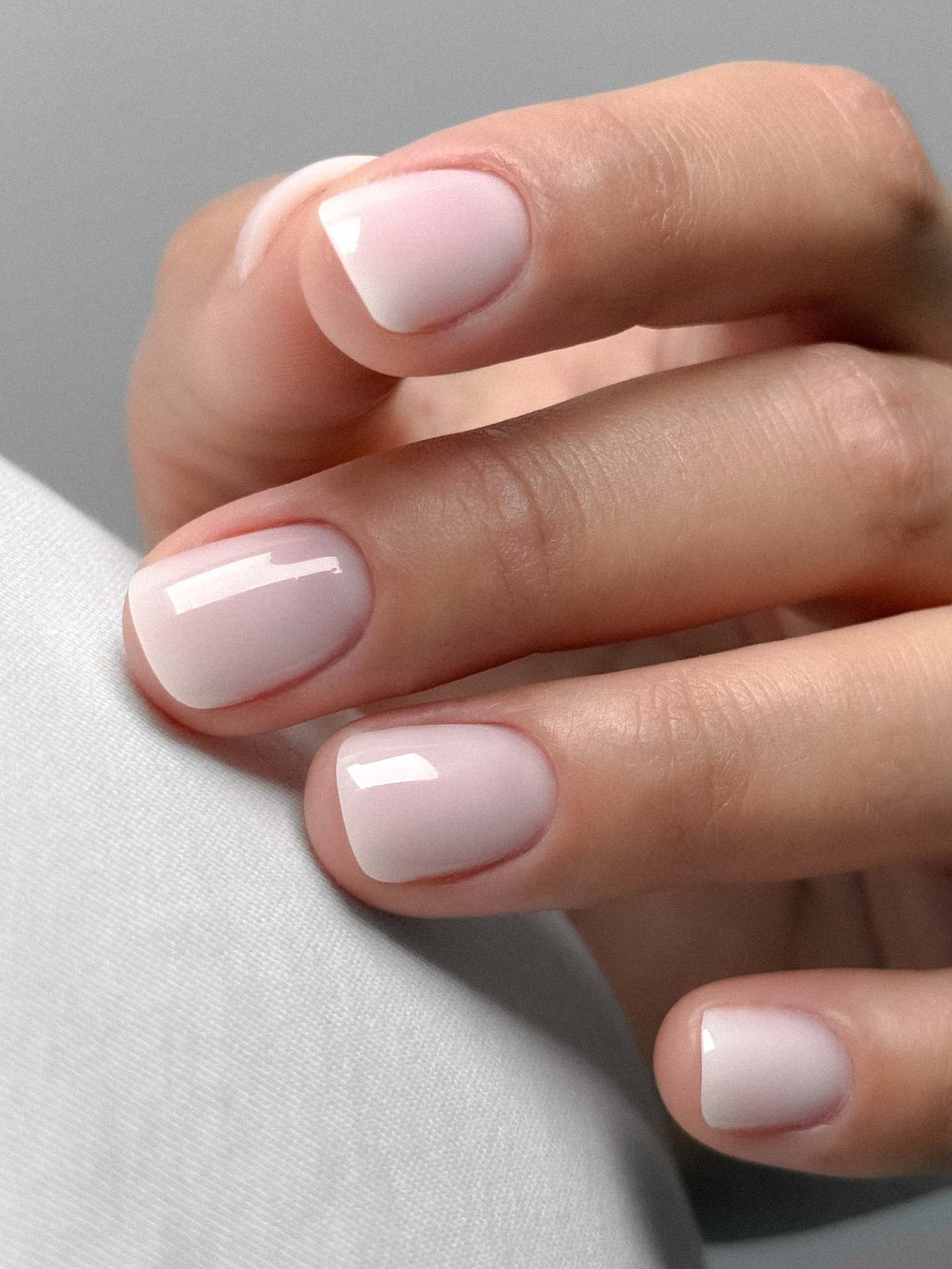 Soft pink glossy nails