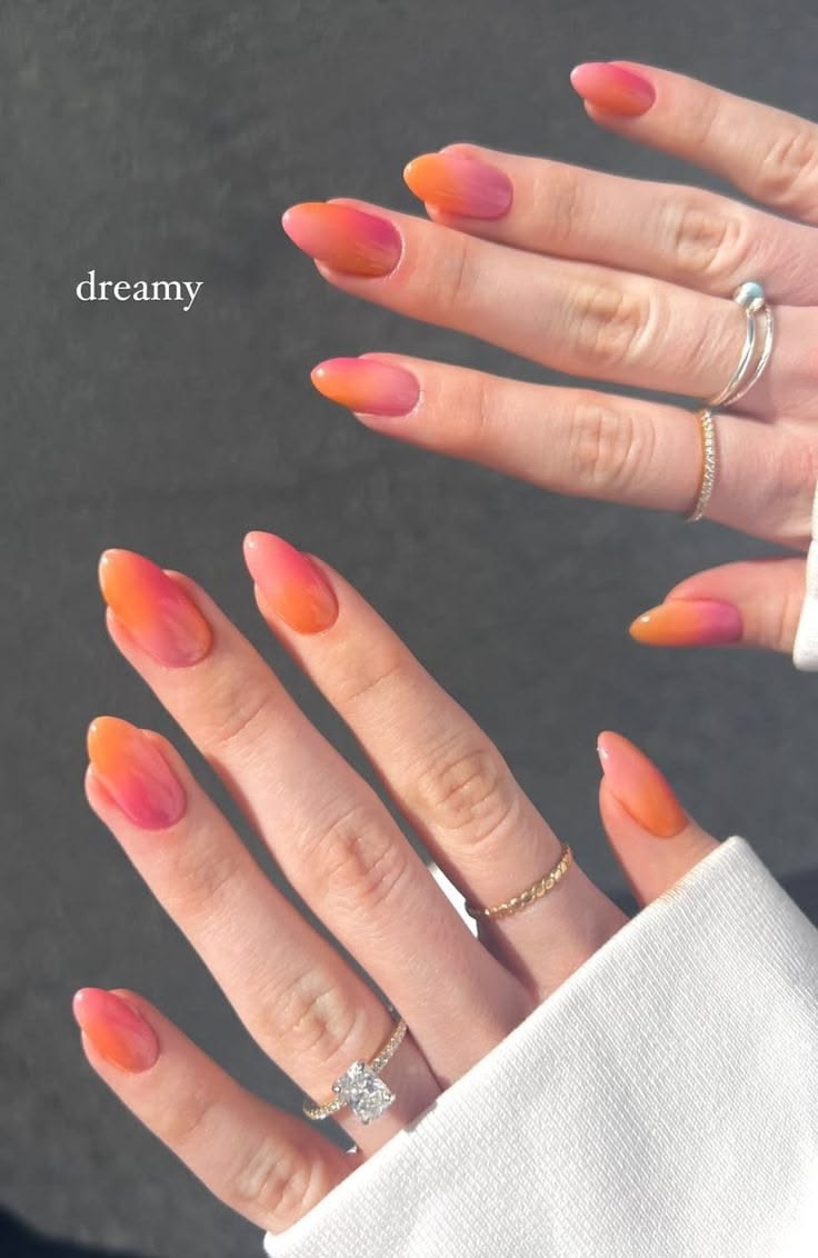 Orange jelly nails with pink tips