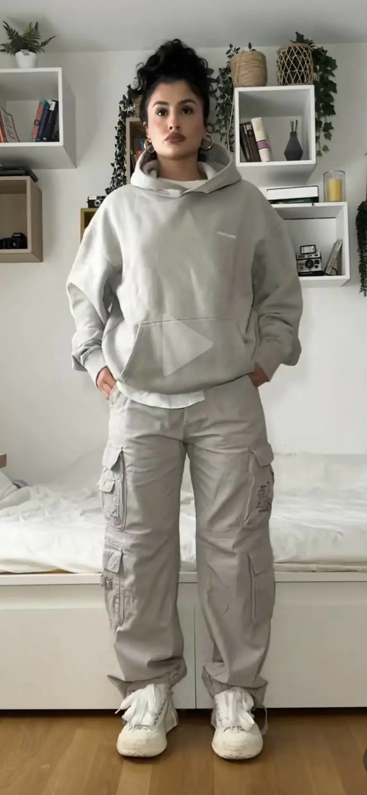 Oversized hoodie with cargo pants, urban school look