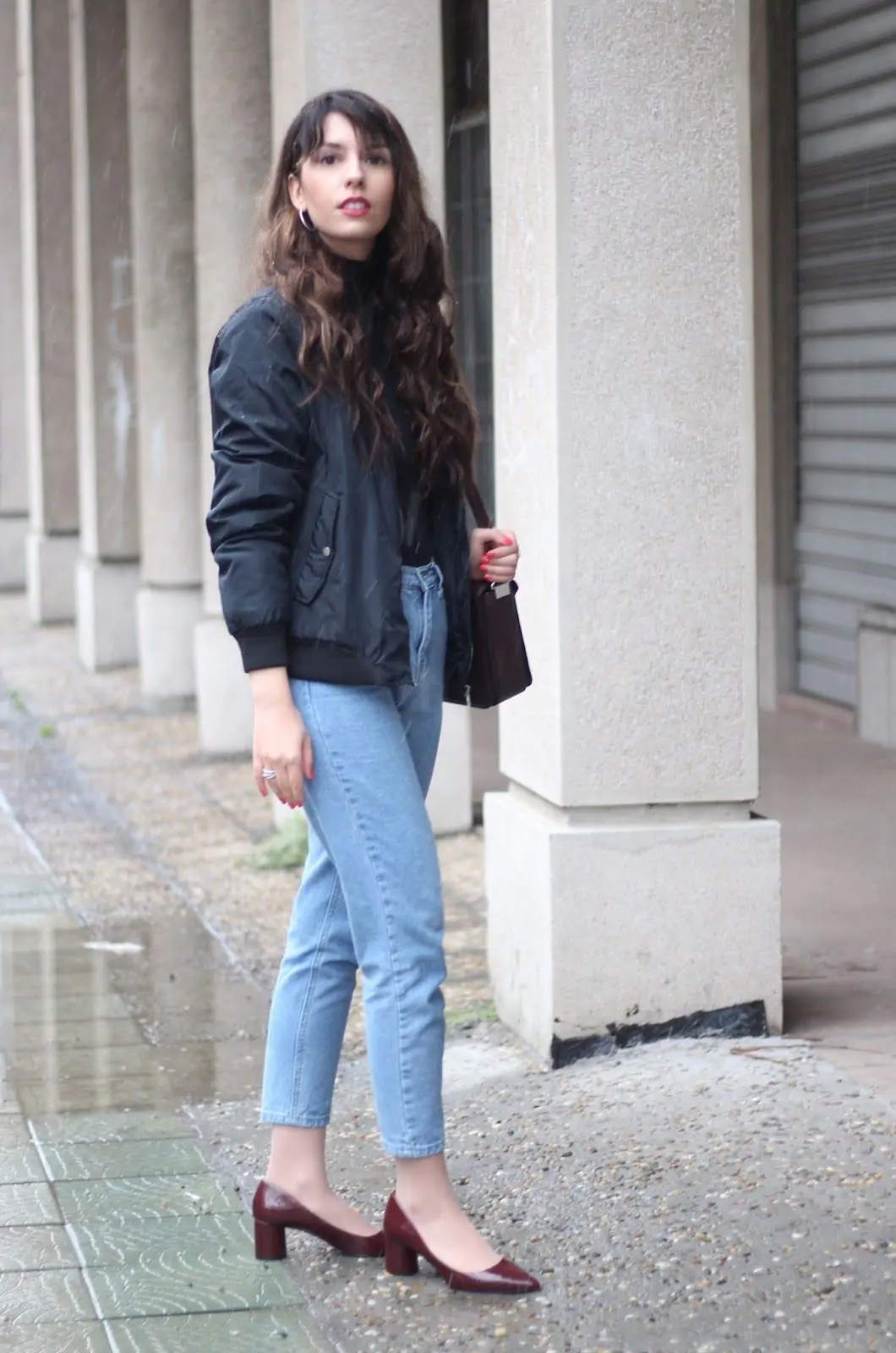 Black bomber jacket with jeans, chic school outfit