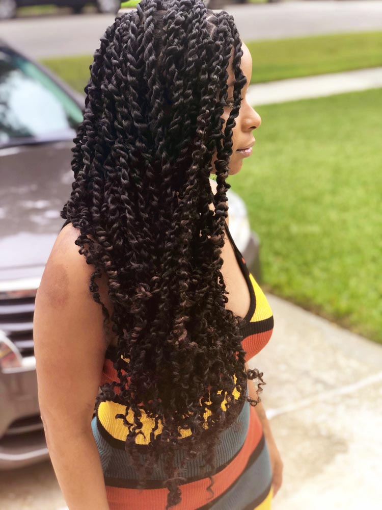 Long twist extensions with volume