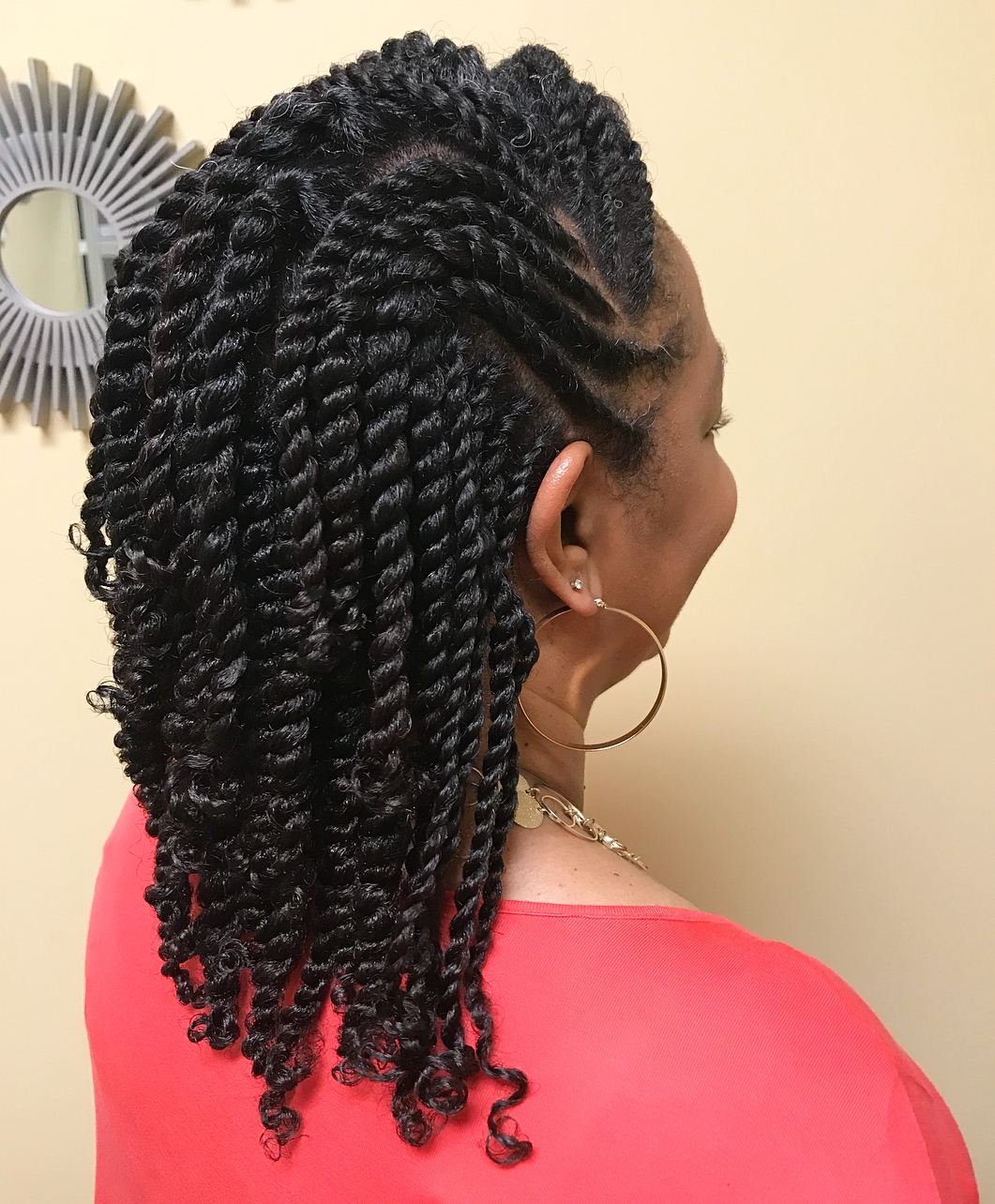 Curvy flat twists with medium length