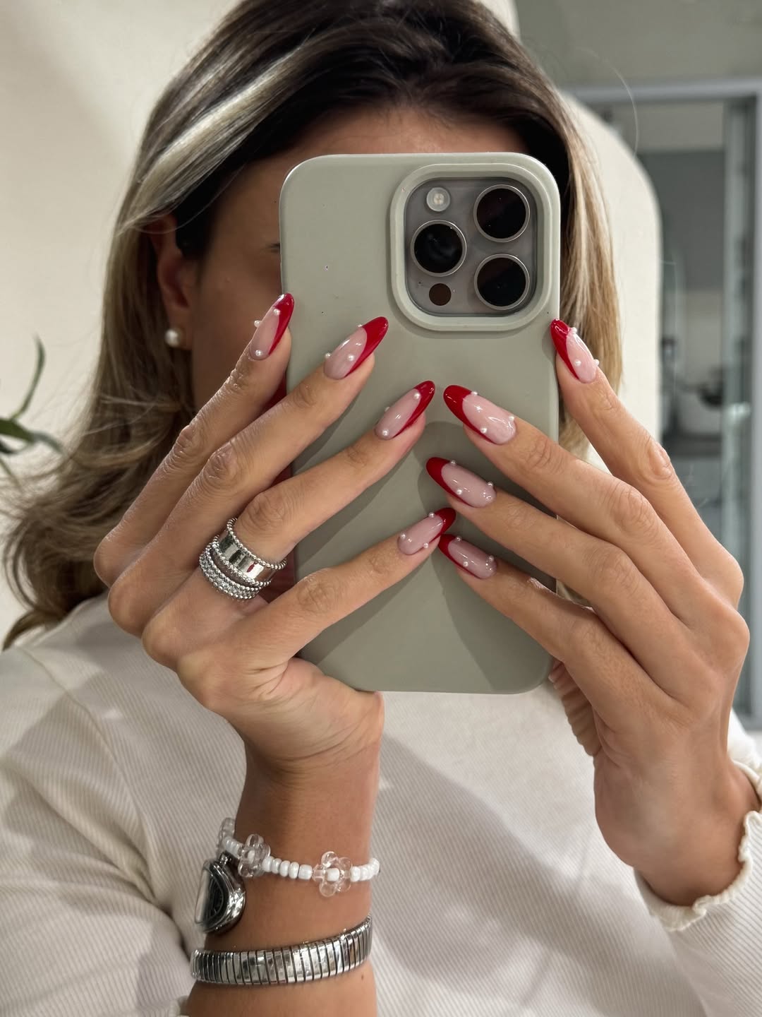 Red tips with polka dots on pink base