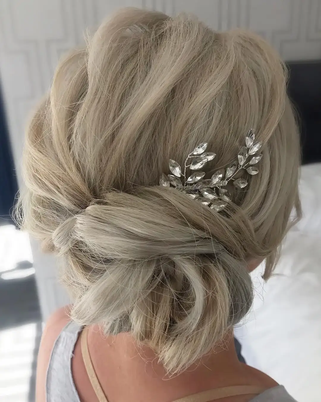 Elegant low twist with crystal accent