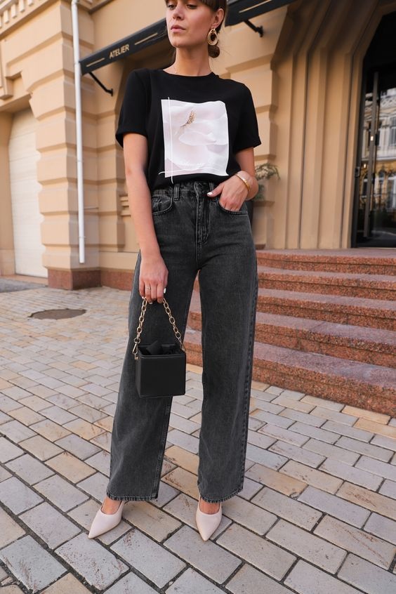 Simple sophistication with graphic tee