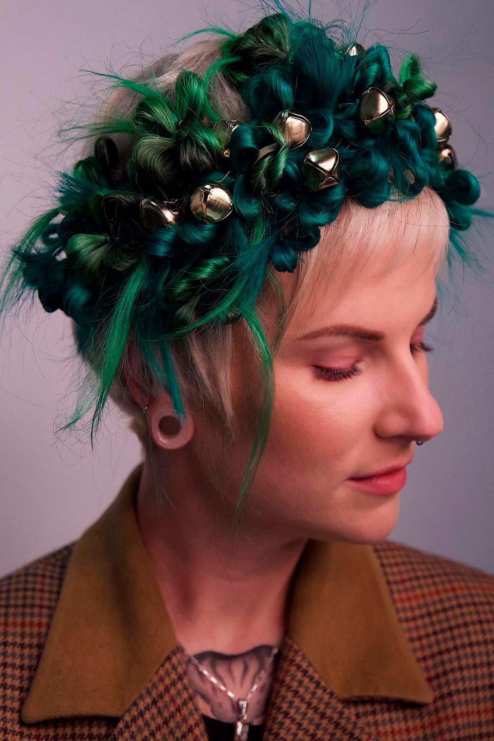 Creative pixie with bold accessories