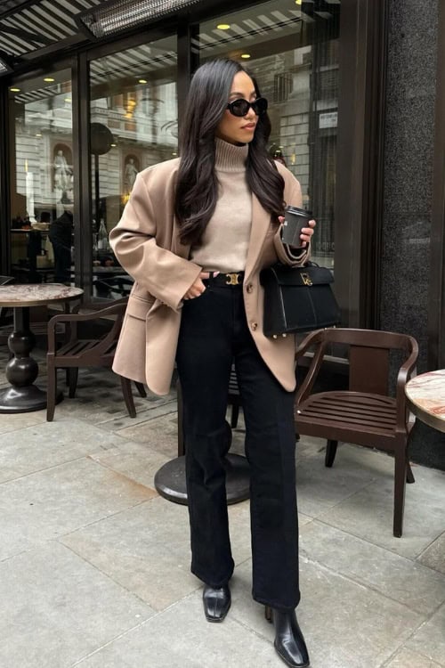 Beige blazer with black jeans